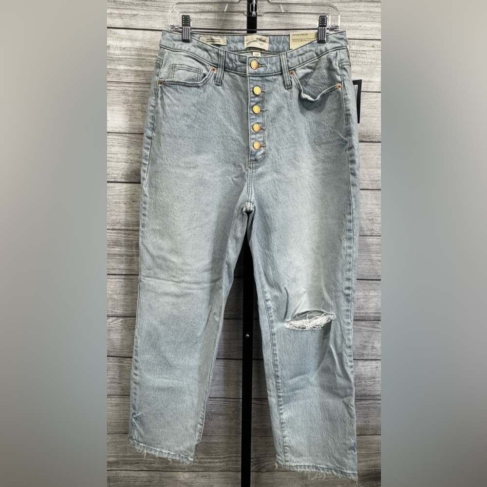 Universal Thread Curvy Vintage Straight NWT Jeans - Picture 3 of 8
